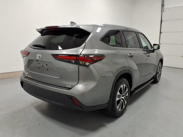 2026 Toyota Highlander Hybrid XLE