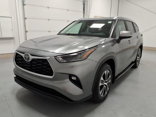 2026 Toyota Highlander Hybrid XLE