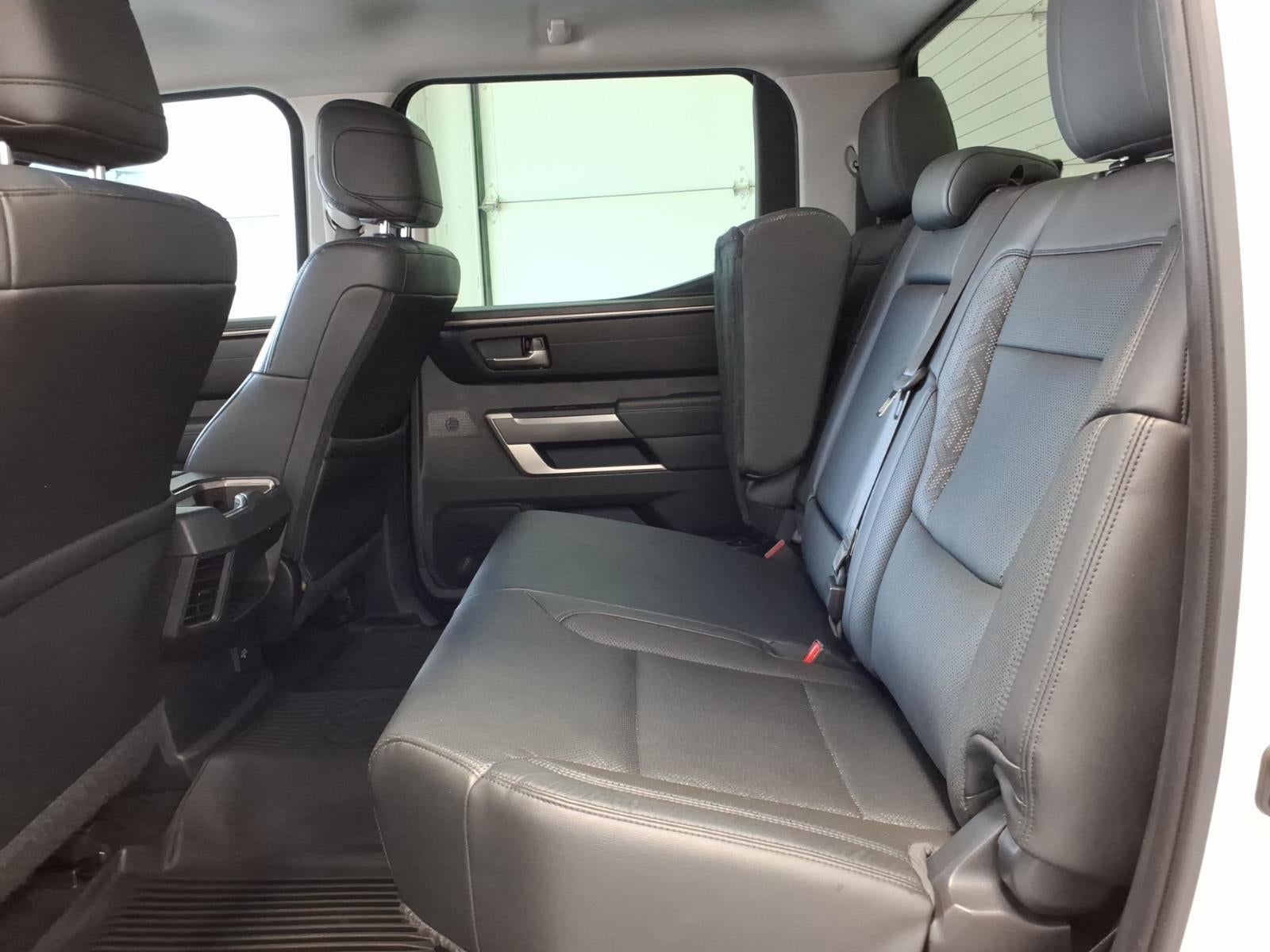 2022 Toyota Tundra 2WD SR5