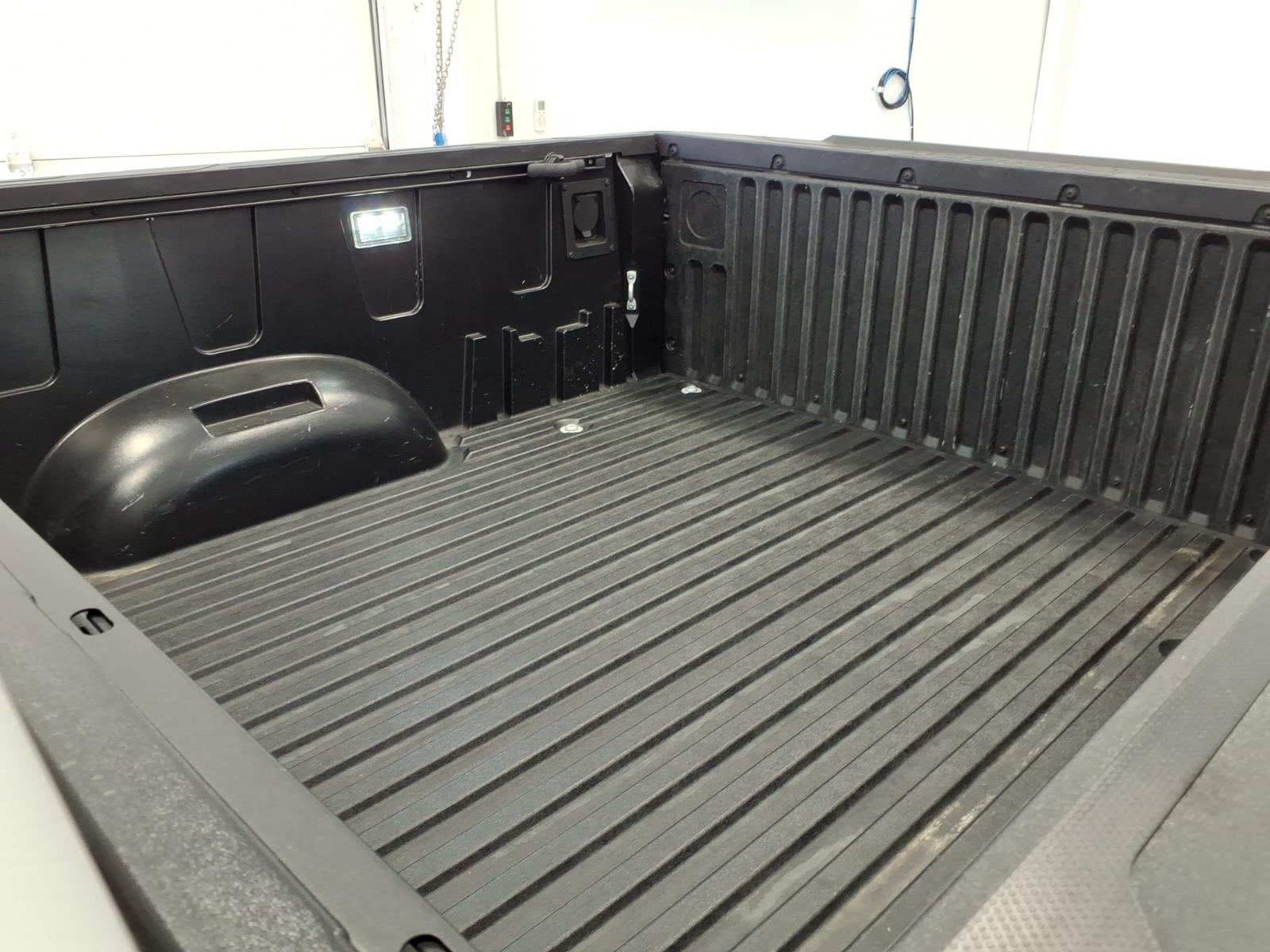 2022 Toyota Tundra 2WD SR5