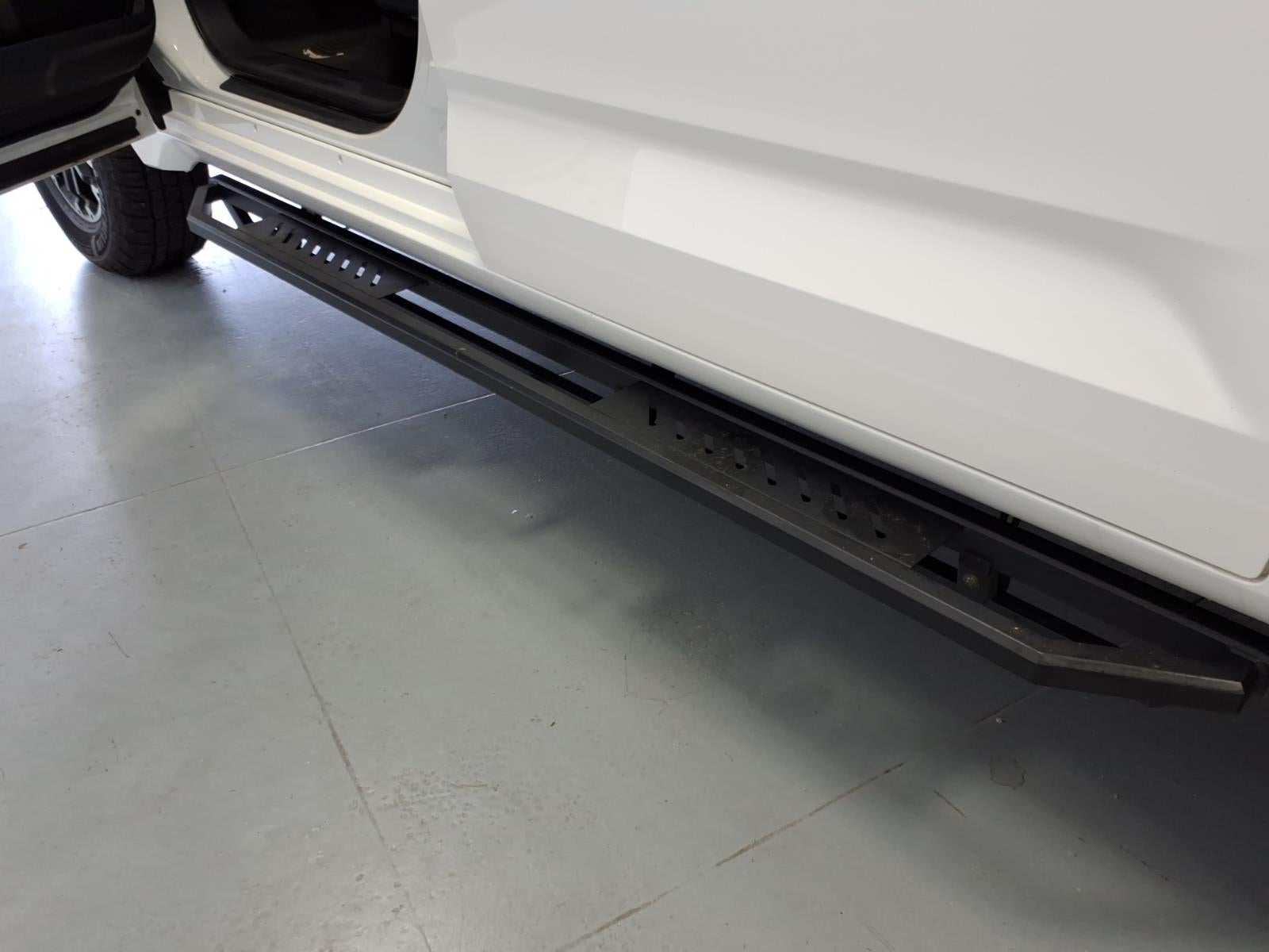 2022 Toyota Tundra 2WD SR5