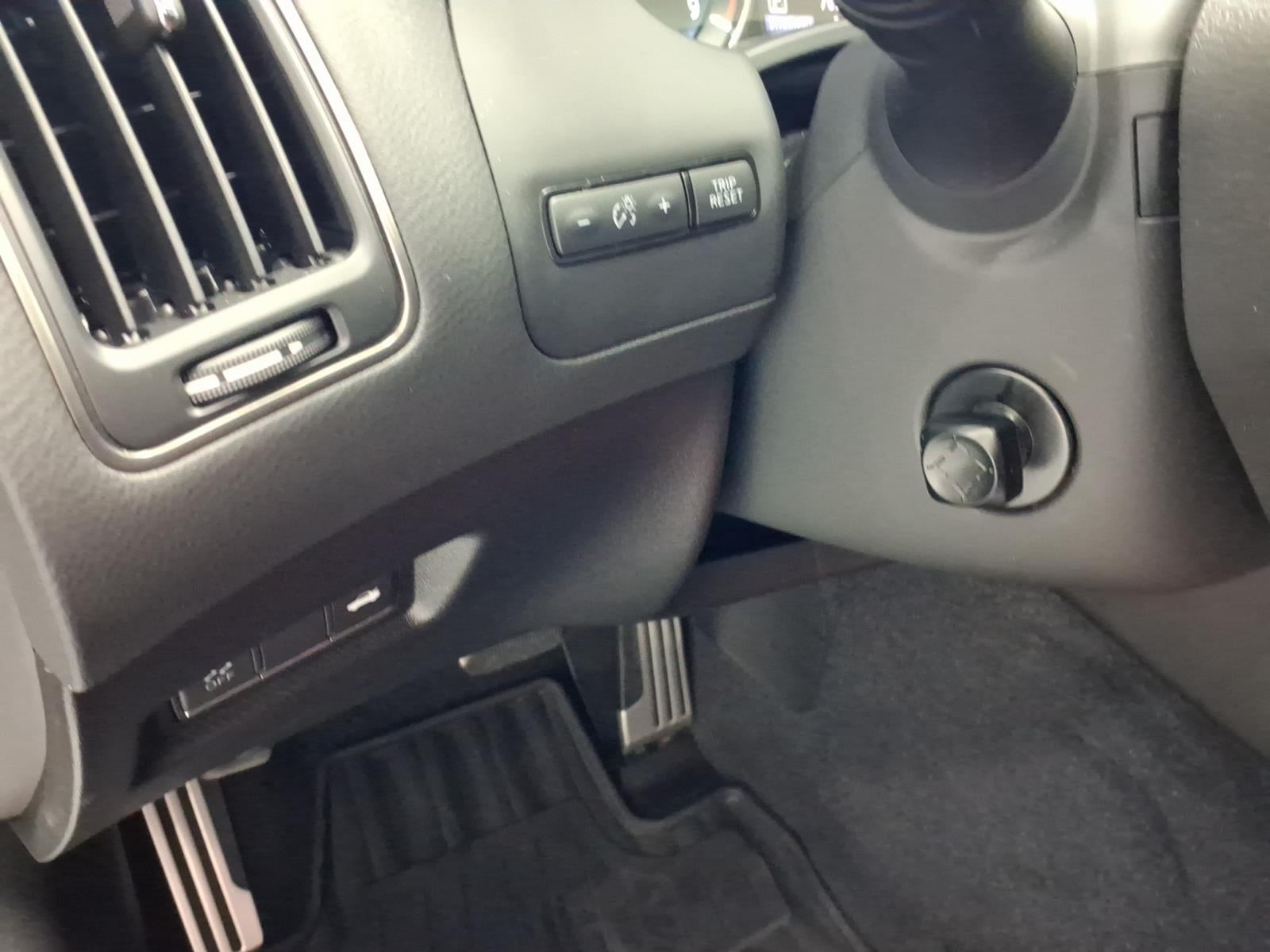 2022 INFINITI Q60 RED SPORT 400