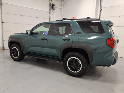 2025 Toyota 4Runner Hybrid Platinum