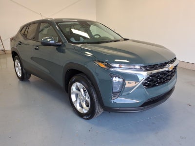 2025 Chevrolet Trax LS